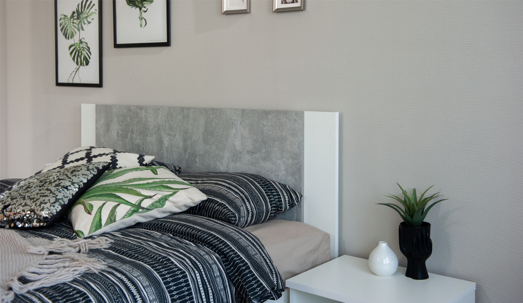 "Спальня Аврора" Кровать 120 со встроенным основанием под матрас, Белый/Ателье светлый