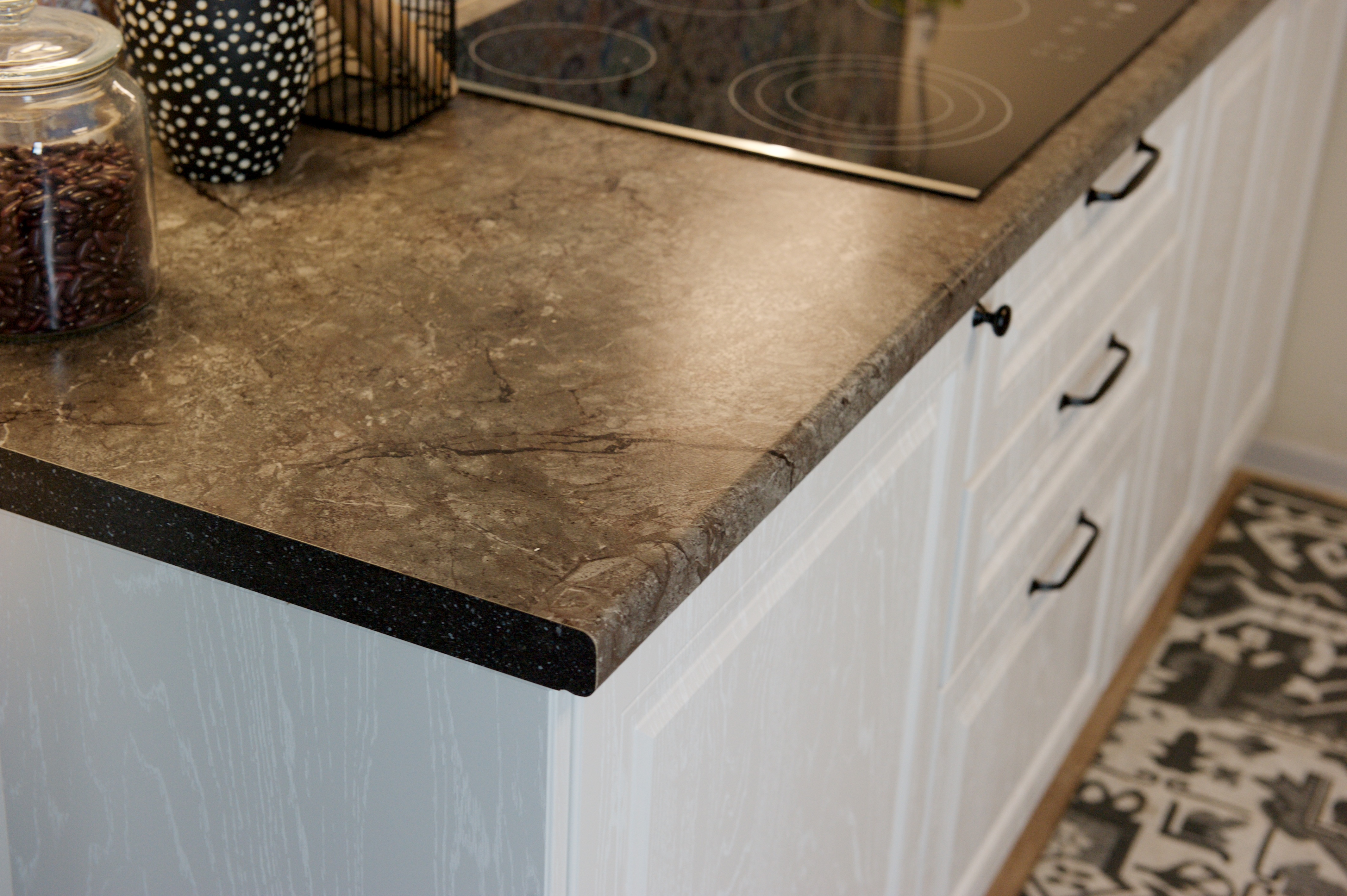 Кухня "Равенна Роял" Вайт