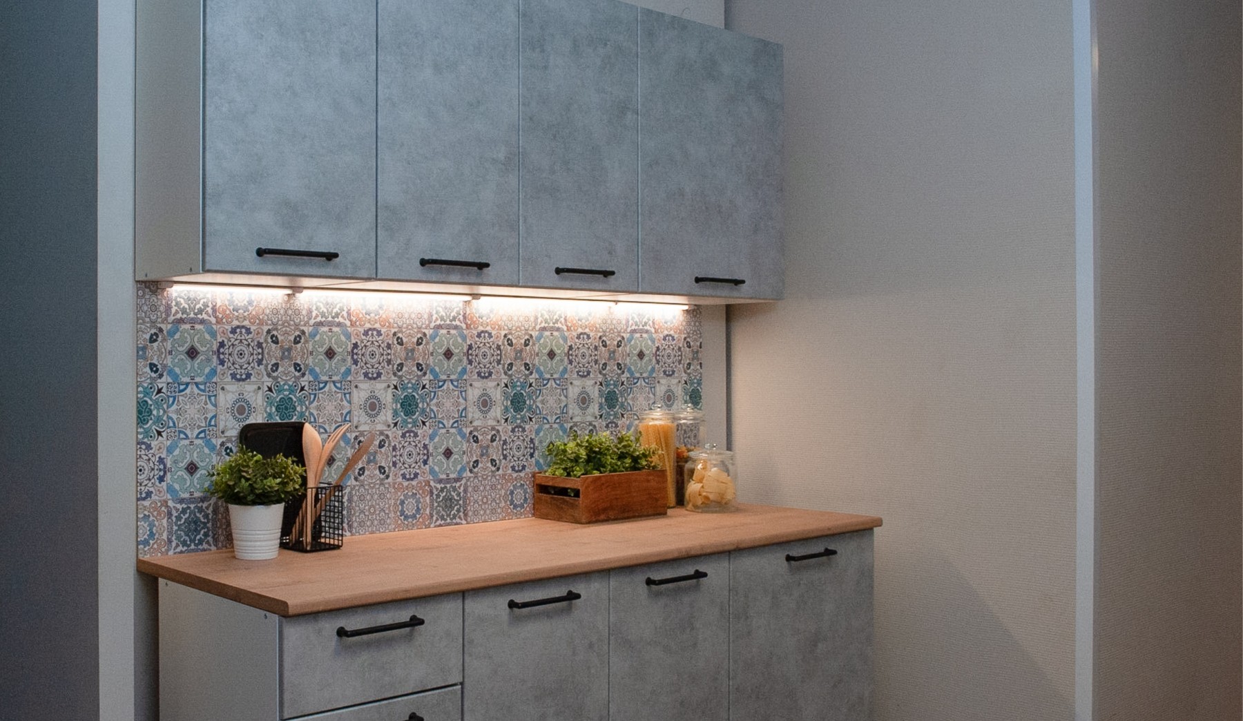 "Ника Лофт" Кухня 1,8м, Бетон лофт натуральный