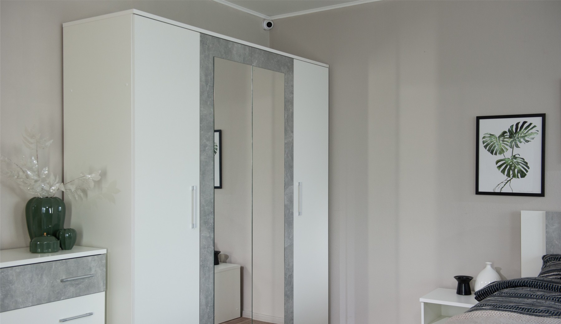 "Спальня Аврора" Шкаф 4-х дверный с зеркалом, Белый/Ателье светлый